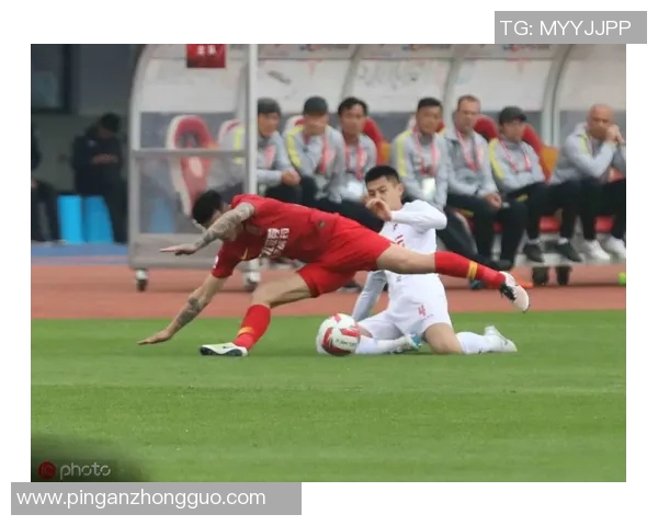 走进赛场背后的能量秘密职业运动员饮食习惯全解析